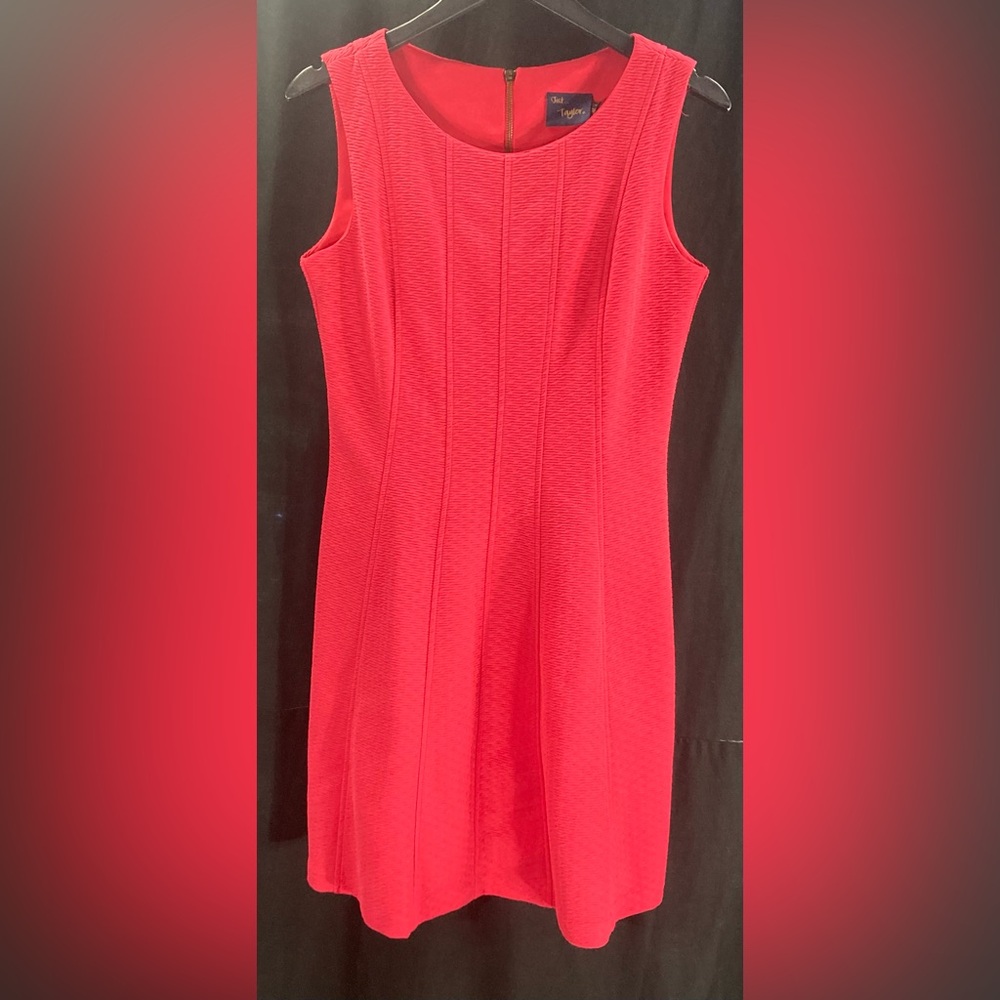 Just...Taylor Strapless Red Dress